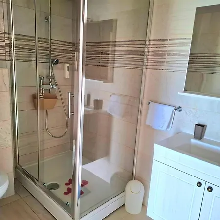 Rotim Διαμέρισμα *