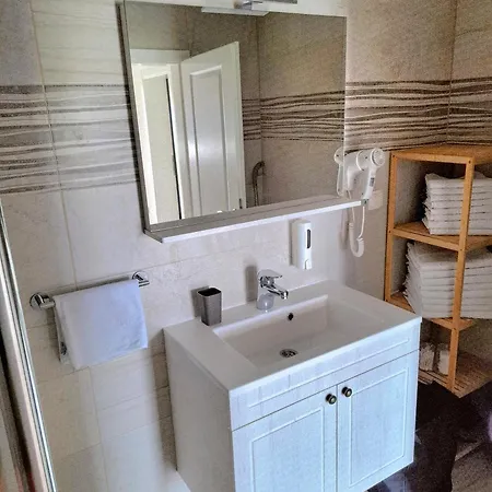 Rotim Διαμέρισμα Zaostrog