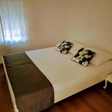 Apartment Rotim Zaostrog